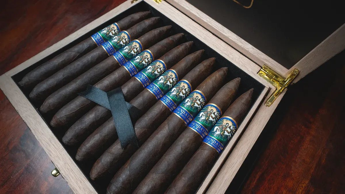 Foundation 10yr Aniversario